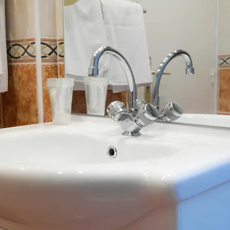 Hotel Audran 2*
